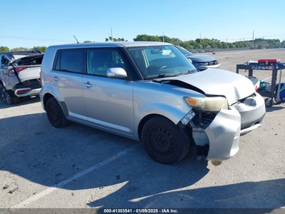 SCION XB 2011