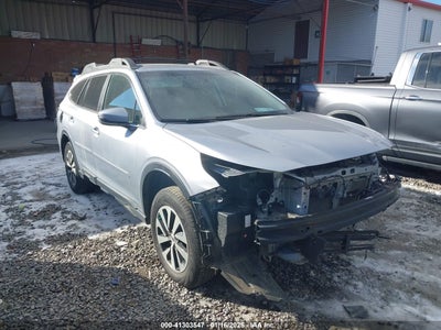 SUBARU OUTBACK 2022
