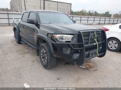 TOYOTA TACOMA 2017