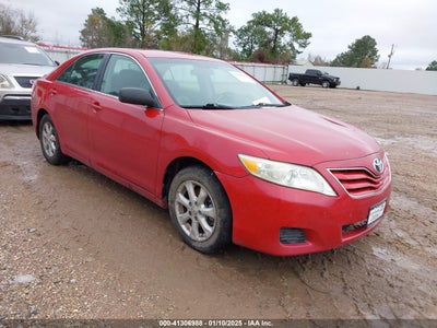 TOYOTA CAMRY 2011