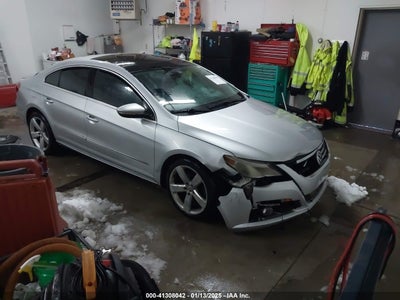 VOLKSWAGEN CC 2011