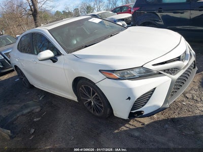 TOYOTA CAMRY 2018