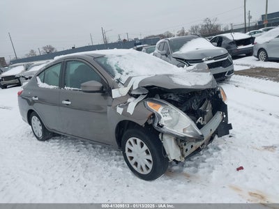 NISSAN VERSA 2016