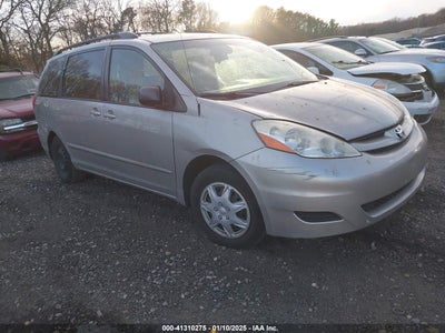 TOYOTA SIENNA 2008