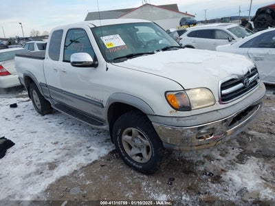 TOYOTA TUNDRA 2001