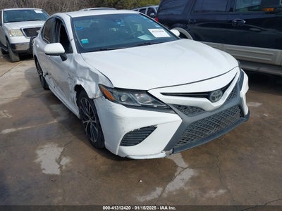 TOYOTA CAMRY 2018