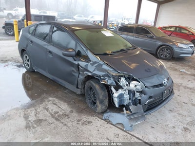TOYOTA PRIUS 2014