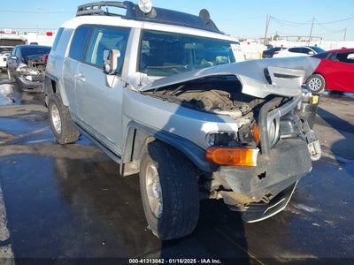 TOYOTA FJ CRUISER 2008