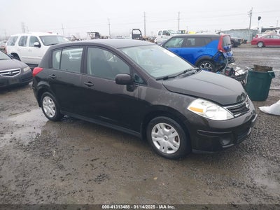 NISSAN VERSA 2011