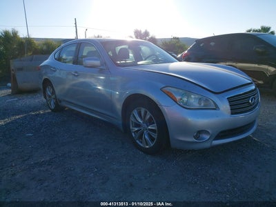 INFINITI M37 2012