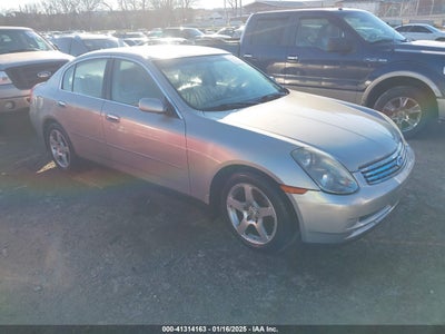 INFINITI G35 2004