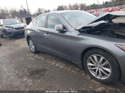 INFINITI Q50 2015