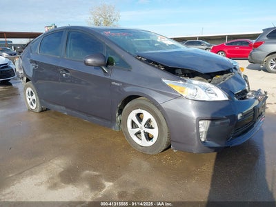 TOYOTA PRIUS 2014