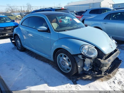VOLKSWAGEN BEETLE 2015