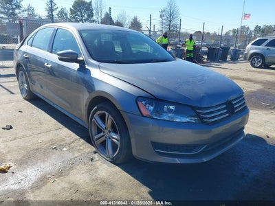VOLKSWAGEN PASSAT 2015