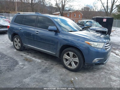 TOYOTA HIGHLANDER 2013