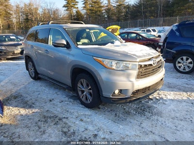 TOYOTA HIGHLANDER 2015