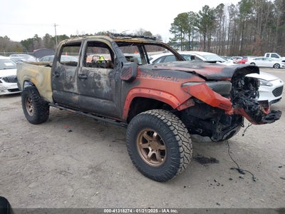 TOYOTA TACOMA 2017