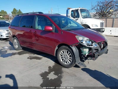 TOYOTA SIENNA 2009