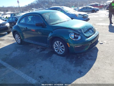 VOLKSWAGEN BEETLE 2017