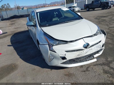 TOYOTA PRIUS 2016