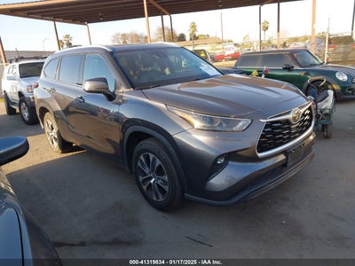 TOYOTA HIGHLANDER 2022