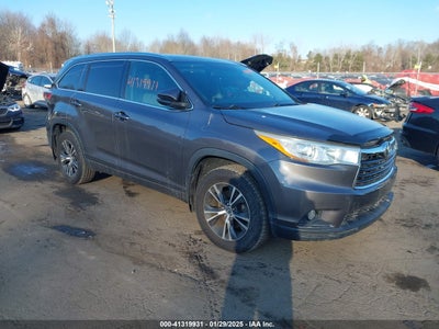 TOYOTA HIGHLANDER 2016
