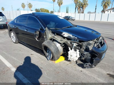 NISSAN MAXIMA 2011