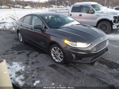 FORD FUSION HYBRID 2019