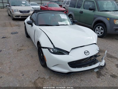 MAZDA MX-5 MIATA 2016