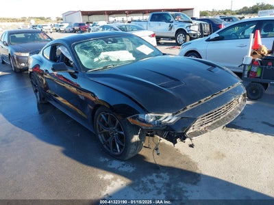 FORD MUSTANG 2021