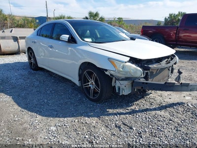 NISSAN MAXIMA 2013