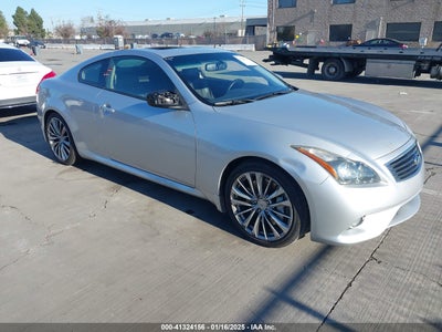 INFINITI G37 2013