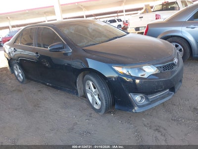 TOYOTA CAMRY 2014