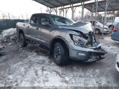 NISSAN TITAN 2023