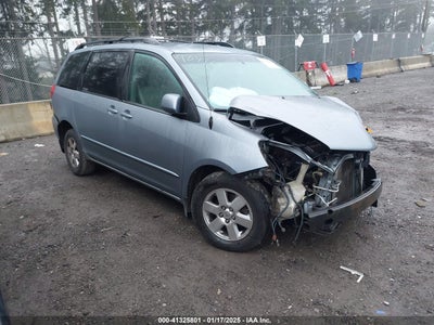 TOYOTA SIENNA 2004