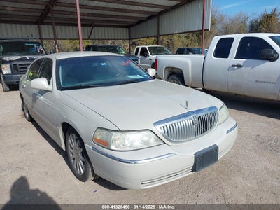 LINCOLN TOWN CAR 2007