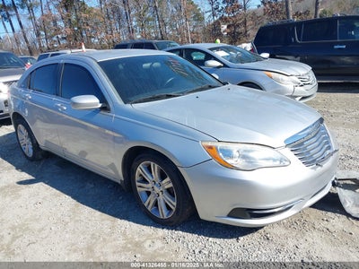 CHRYSLER 200 2012