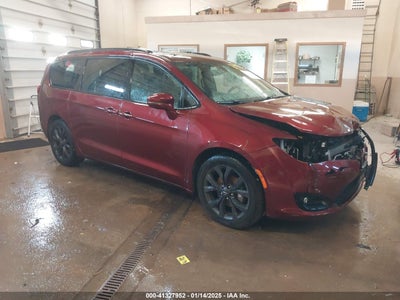 CHRYSLER PACIFICA 2019