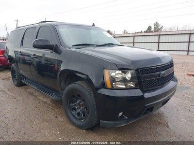CHEVROLET SUBURBAN 1500 2011
