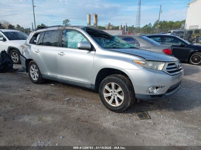 TOYOTA HIGHLANDER 2012