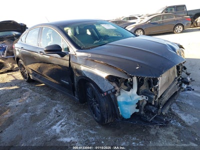 FORD FUSION HYBRID 2015