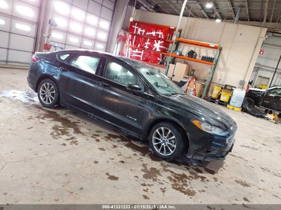 FORD FUSION HYBRID 2017