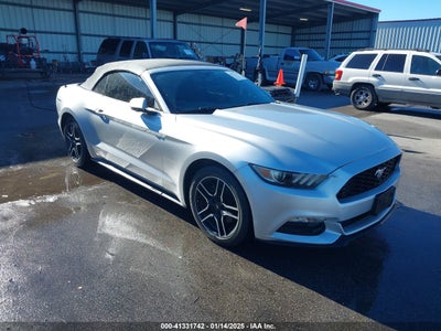 FORD MUSTANG 2015