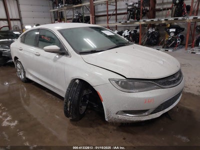 CHRYSLER 200 2016