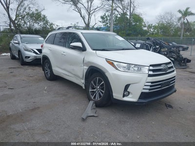 TOYOTA HIGHLANDER 2017