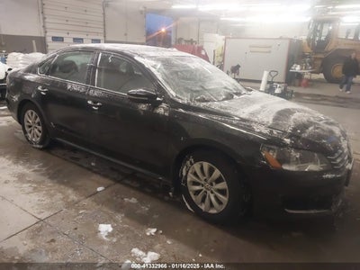 VOLKSWAGEN PASSAT 2012
