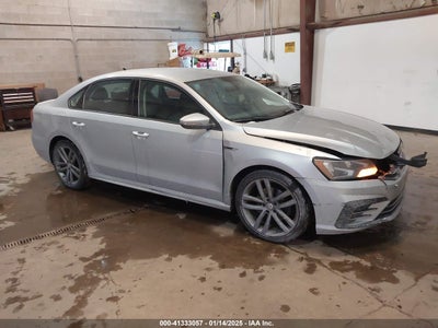 VOLKSWAGEN PASSAT 2018