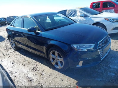 AUDI A3 2017