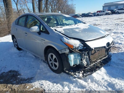TOYOTA PRIUS 2014